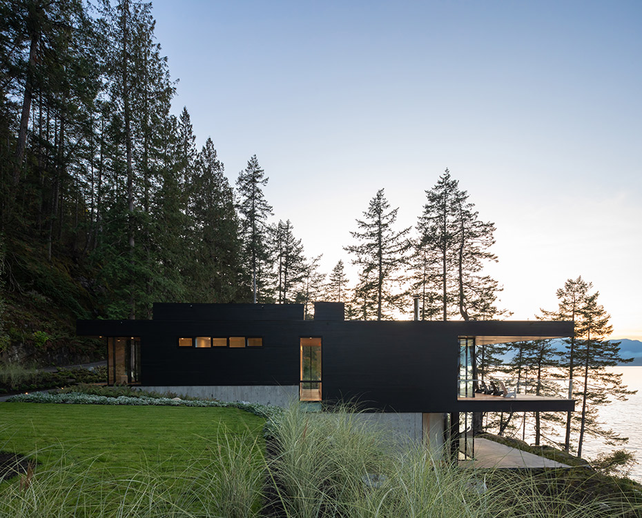 office of mcfarlane biggar architects + designers, Bowen Island, British Columbia, Canada, Bowen Island House