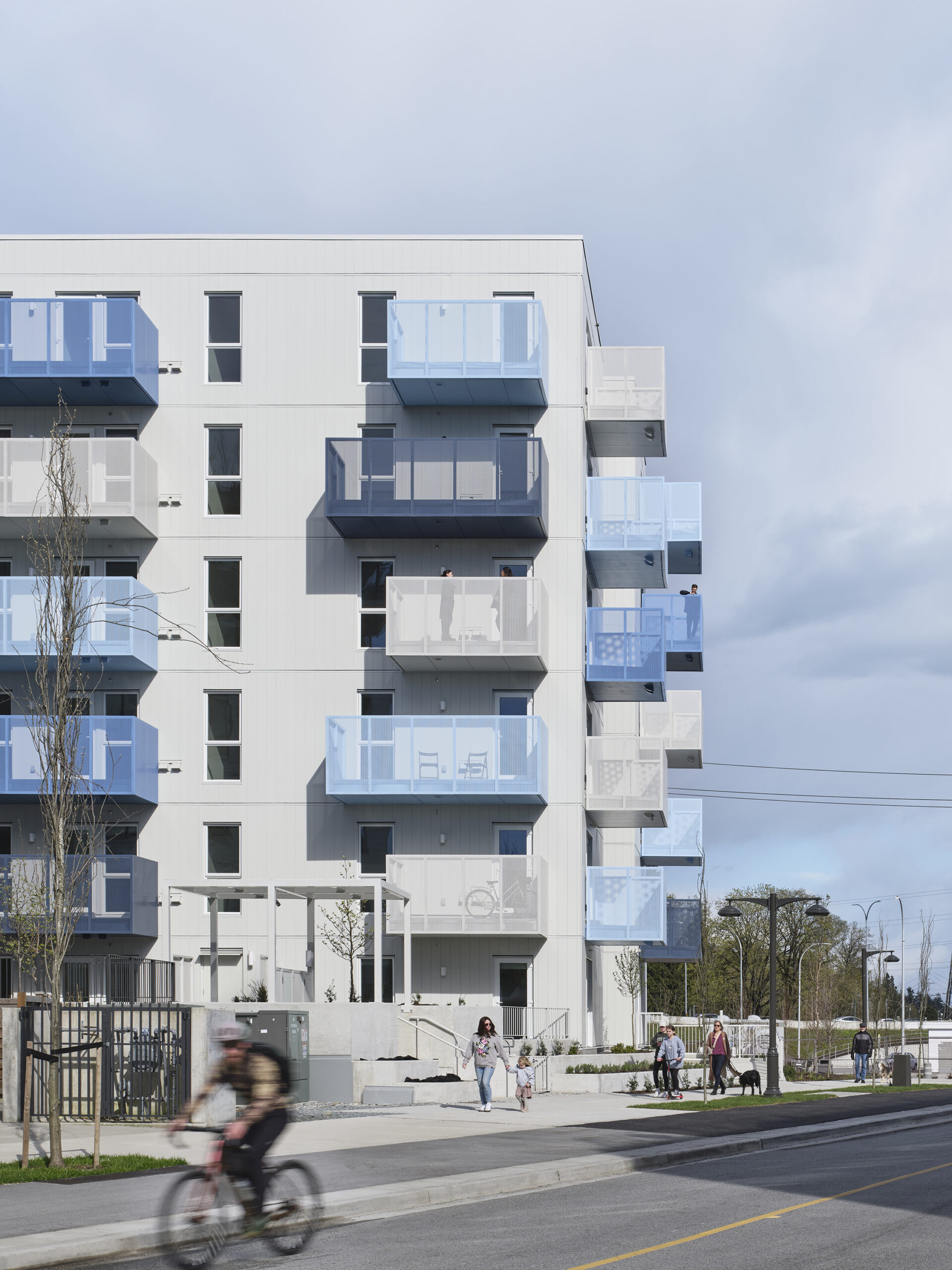 office of mcfarlane biggar architects + designers, North Vancouver, British Columbia, Canada, Salal Apartments