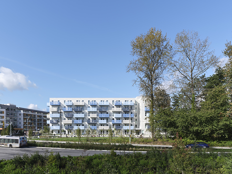 office of mcfarlane biggar architects + designers, North Vancouver, British Columbia, Canada, Salal Apartments